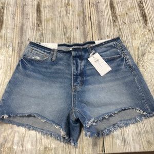 NWT Vervet Boyfriend DESTRESS Shorts